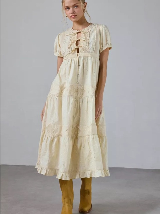 Kimchi Blue Dresses & Skirts - NWT UO Kimchi Blue Molly Tie & Button
Front Eyelet Maxi Dress Cottagecore L